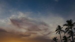 Panduan praktikal untuk creator Malaysia yang nak pitch kandungan fitness berjenama kepada jenama Uzbekistan melalui KakaoTalk strategi komunikasi, budaya, pembayaran dan langkah outreach.