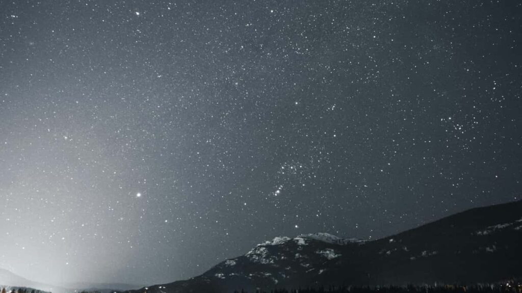 Panduan praktikal untuk pencipta kandungan Malaysia yang nak jangkau jenama Colombia di Pinterest dan dapatkan peluang UGC strategi hubungan, localisation, dan workflow yang kerja dalam 2025.