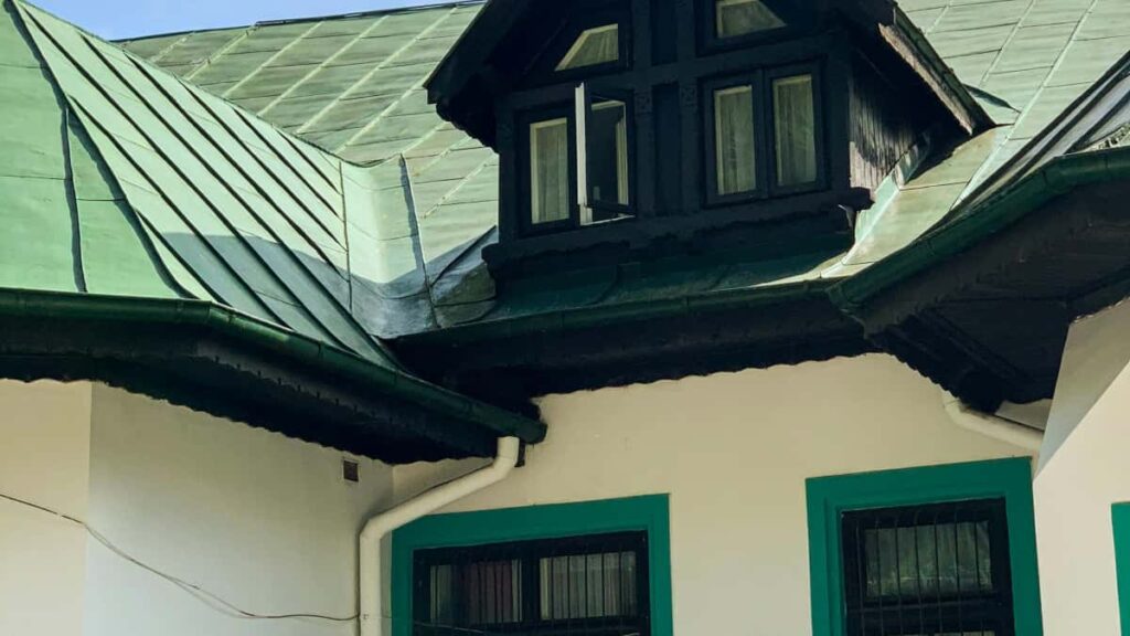 Panduan praktikal untuk pengiklan Malaysia: cara jumpa, saring dan jalankan kempen dengan creator Twitter dari Croatia untuk pacu pemasangan dan engagement aplikasi kecergasan.